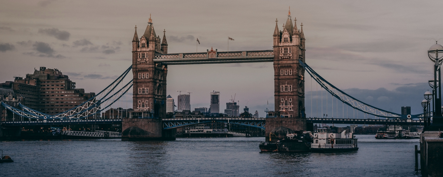 beautiful-shot-tower-bridge-london.jpg